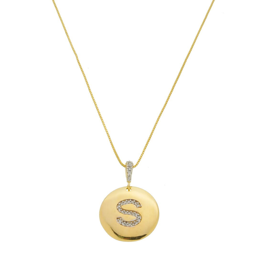 Pingente Letra S Moeda Tássia Cravejado Cristal Dourado